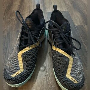 NikeCourt React Vapor NXT Obsidian Metallic Gold Tennis Shoes 11.5 CV0724-400